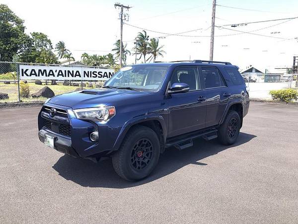 Toyota 4Runner with VIN: JTERU5JR6N6055204