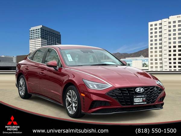 Hyundai Sonata with VIN: KMHL64JA7PA285841