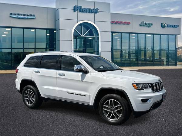 Jeep Grand Cherokee with VIN: 1C4RJFBG1MC754689