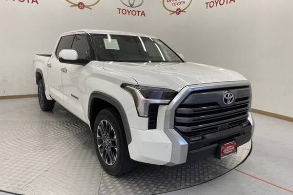 2022 Toyota Tundra Limited CrewMax