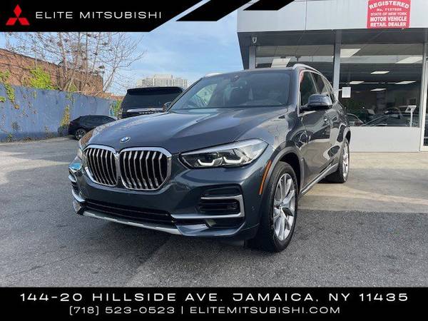 BMW X5 with VIN: 5UXCR6C01N9K15695