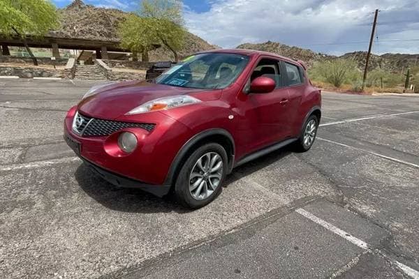 2013 Nissan Juke S Hatchback