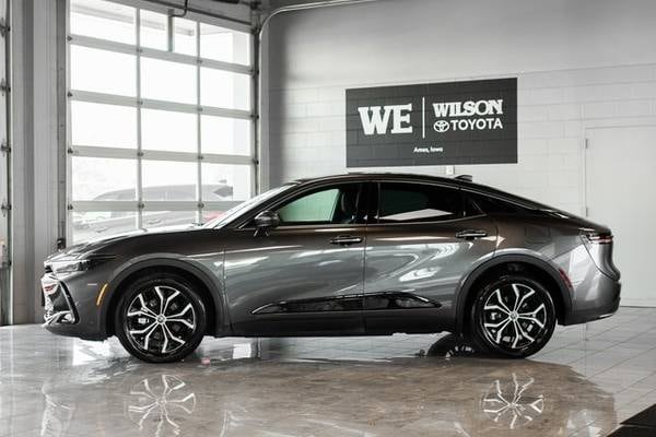 2023 Toyota Crown XLE Hybrid