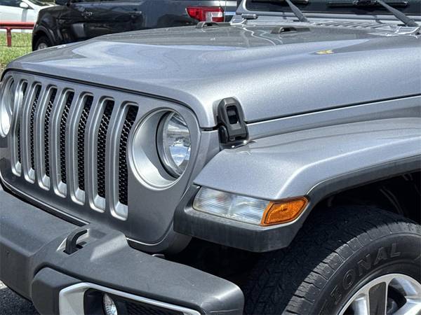 Jeep Wrangler with VIN: 1C4HJXEN1LW197968