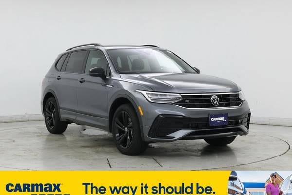 2024 Volkswagen Tiguan SE R-Line Black