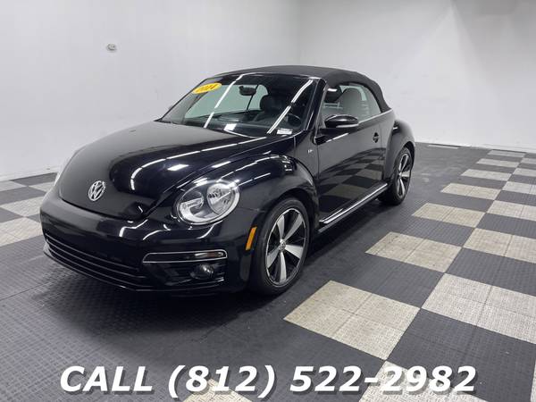 Volkswagen Beetle Convertible with VIN: 3VW7S7AT4EM822523
