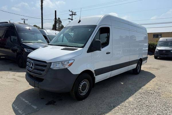 2022 Mercedes-Benz Sprinter 2500 170" WB Cargo