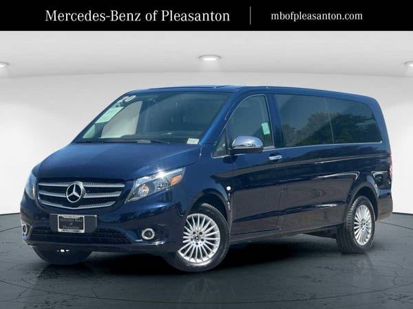Mercedes-Benz Metris with VIN: W1YV0CEY0L3685315