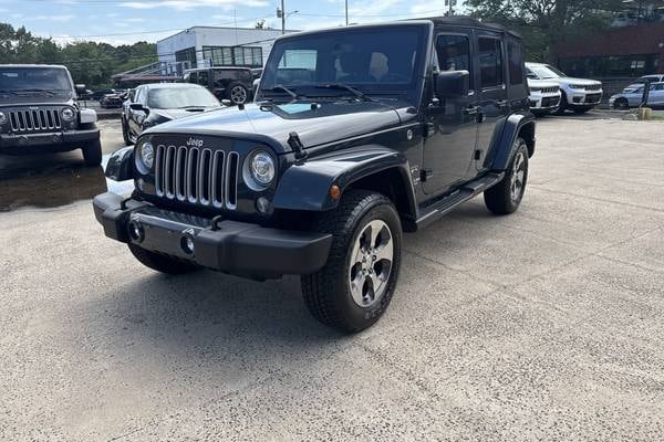 2017 Jeep Wrangler Unlimited Sahara