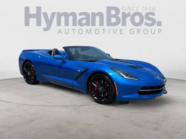 Chevrolet Corvette with VIN: 1G1YM3D75F5124205