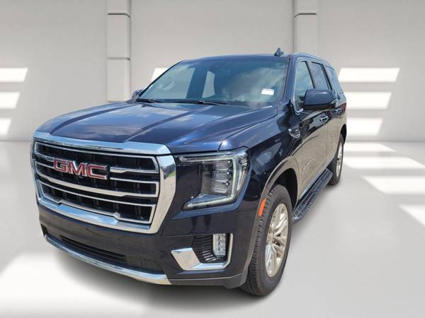 GMC Yukon with VIN: 1GKS1BKD0NR353217