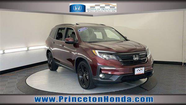 Honda Pilot with VIN: 5FNYF6H21NB096983
