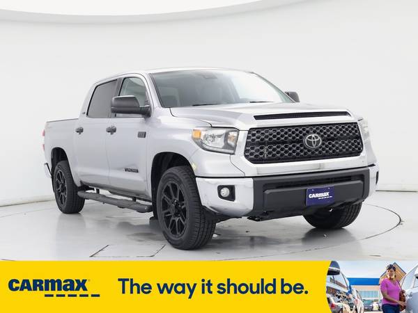 Toyota Tundra with VIN: 5TFDY5F10LX921010