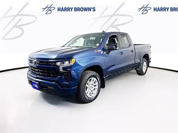 Chevrolet Silverado 1500 with VIN: 1GCRDEED9NZ579769