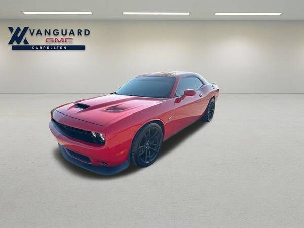 Dodge Challenger with VIN: 2C3CDZFJ5KH531218