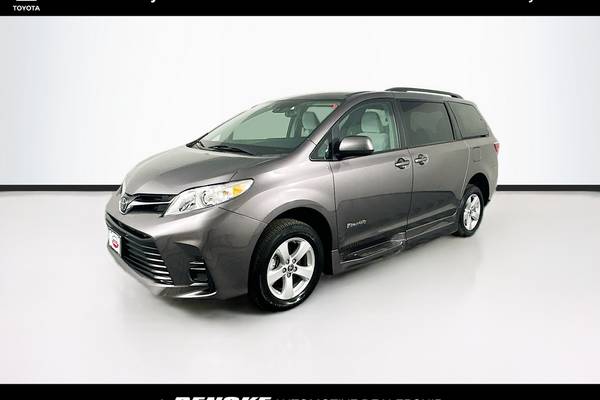 Certified 2020 Toyota Sienna LE 7-Passenger Mobility Auto Access