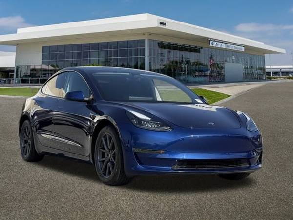 Tesla Model 3 with VIN: 5YJ3E1EB6PF631345