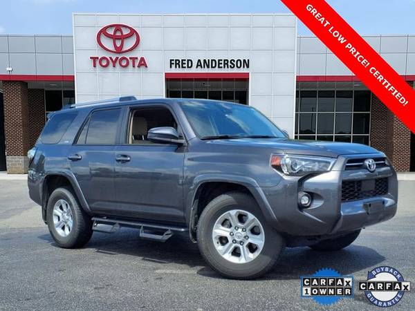 Toyota 4Runner with VIN: JTEEU5JR2N5269482