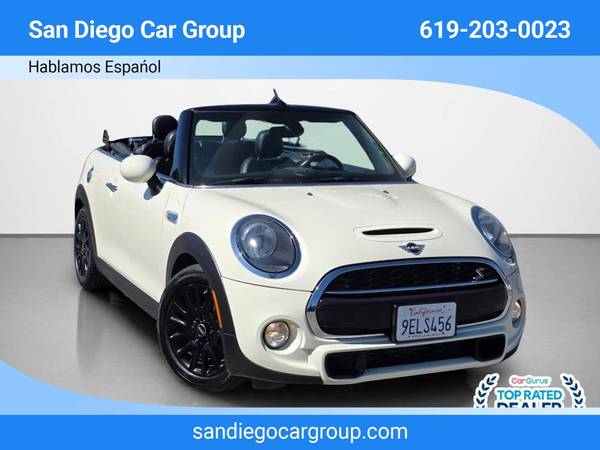 MINI Convertible with VIN: WMWWG9C5XK3E41816