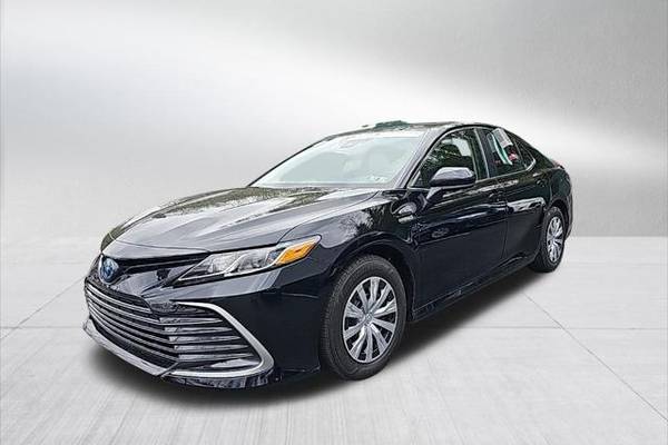 Certified 2021 Toyota Camry Hybrid LE