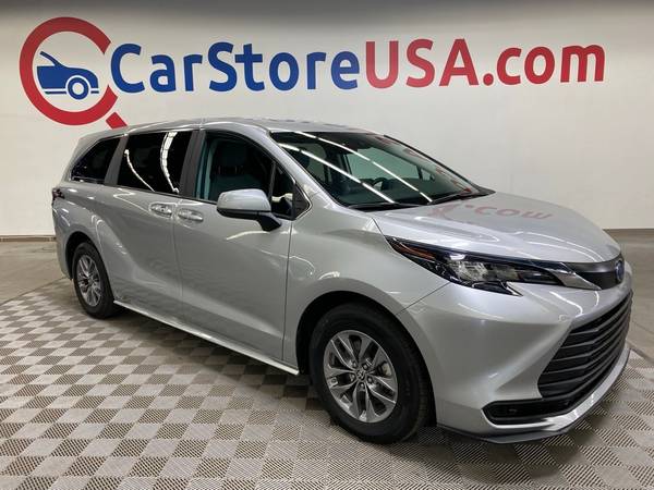 Toyota Sienna with VIN: 5TDKRKEC7RS188670