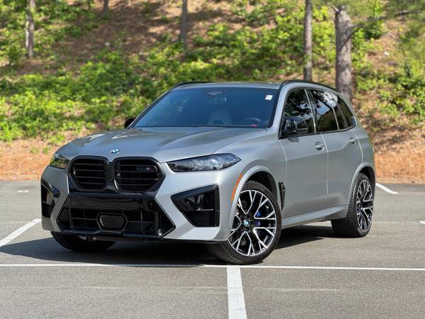 BMW X5 M with VIN: 5YM13ET00S9Y07404