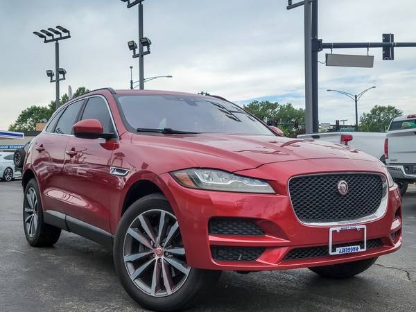 Jaguar F-PACE with VIN: SADCK2BV3HA071649