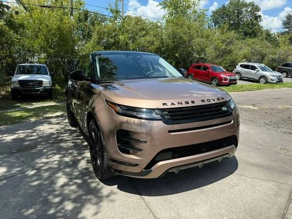 Land Rover Range Rover Evoque with VIN: SALZL2FX1SH265876