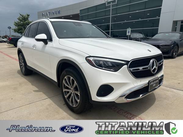Mercedes-Benz GLC-Class with VIN: W1NKM4GBXRU037793