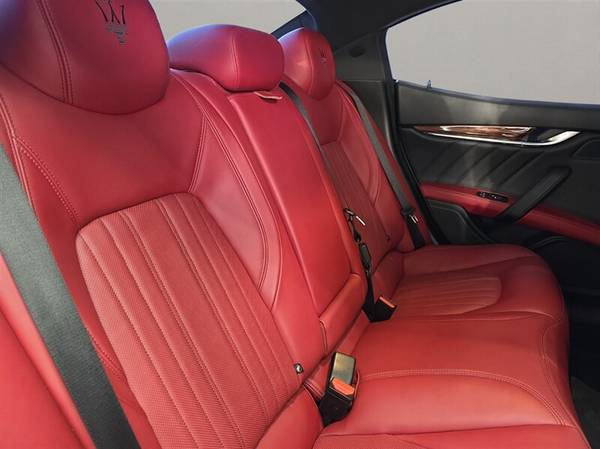 Maserati Ghibli with VIN: ZAM57XSA3L1355674