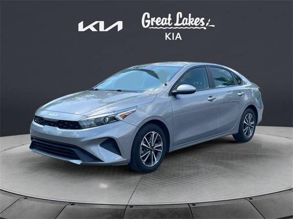 Kia Forte with VIN: 3KPF24ADXPE685896