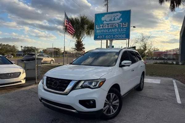 2020 Nissan Pathfinder SL