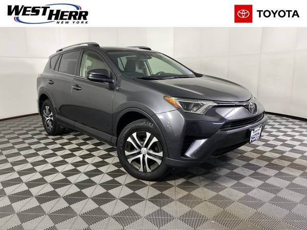 Toyota RAV4 with VIN: JTMBFREV5HJ153219
