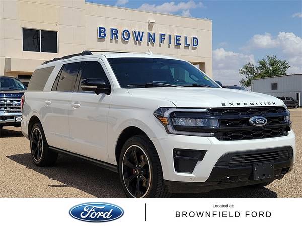 Ford Expedition with VIN: 1FMJK2AG5PEA46311