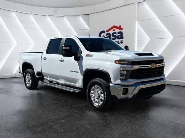 Chevrolet Silverado 2500HD with VIN: 1GC1YNEY1RF228737