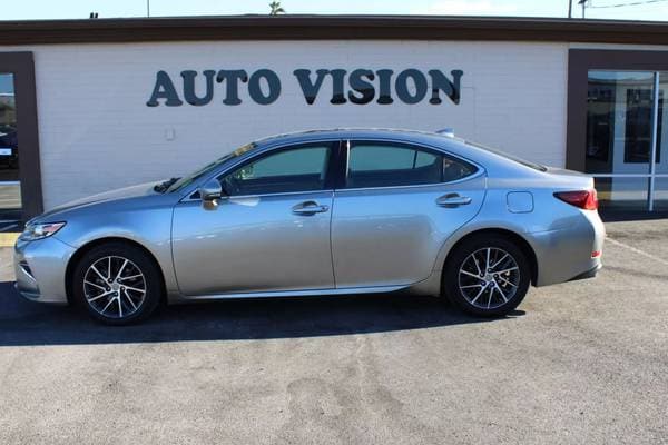 2017 Lexus ES 350 Base