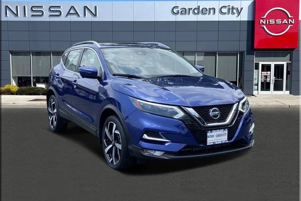 2022 Nissan Rogue Sport SL