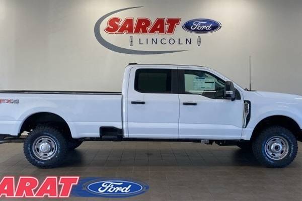 2024 Ford F-350 Super Duty XL  Crew Cab