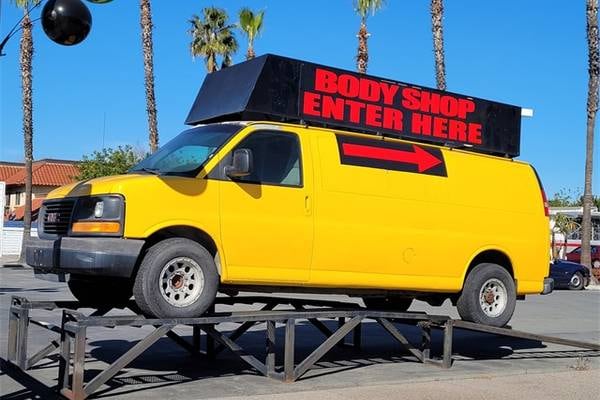 2003 GMC Savana Cargo 3500