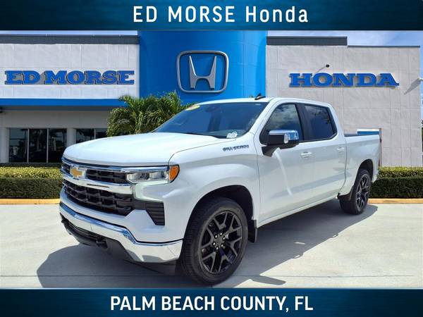 Chevrolet Silverado 1500 with VIN: 3GCPACEK8NG517816