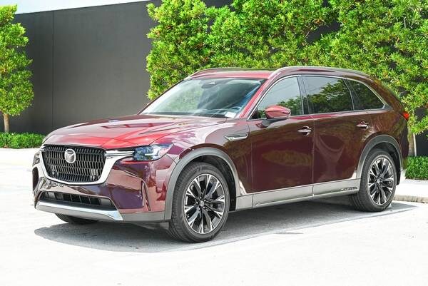 Mazda CX-90 with VIN: JM3KKDHA3R1107677