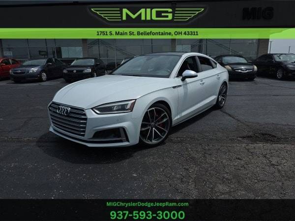 Audi S5 with VIN: WAUC4CF50JA069575