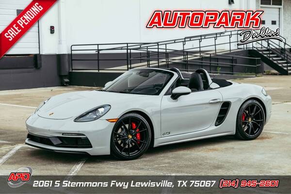 Porsche 718 Boxster with VIN: WP0CB2A81JS229316