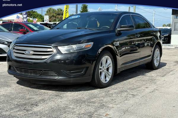 2018 Ford Taurus SEL