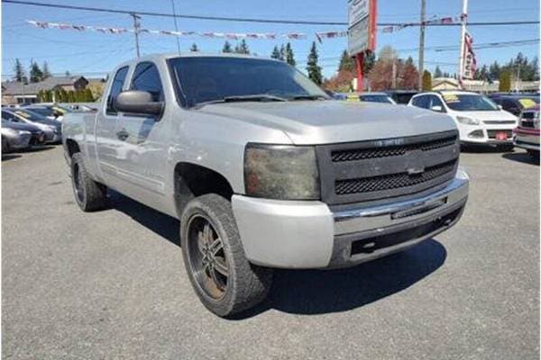 2011 Chevrolet Silverado 1500 LT  Extended Cab