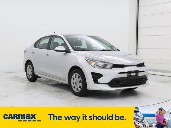 Kia Rio with VIN: 3KPA24AD8PE519855