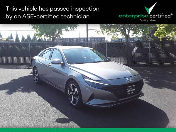 Hyundai Elantra with VIN: KMHLS4AG9PU405640