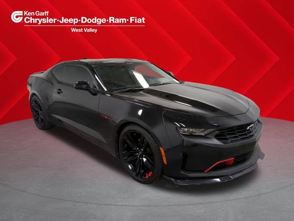 Chevrolet Camaro with VIN: 1G1FB1RS7M0123131