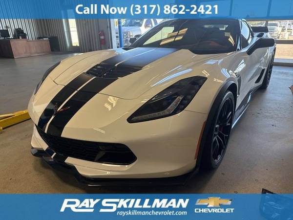 Chevrolet Corvette with VIN: 1G1YS2D63H5603331