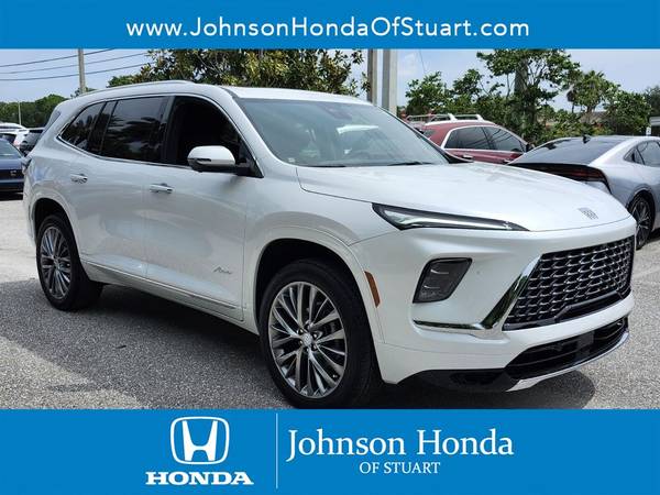 Buick Enclave with VIN: 5GAERCRS6SJ107215